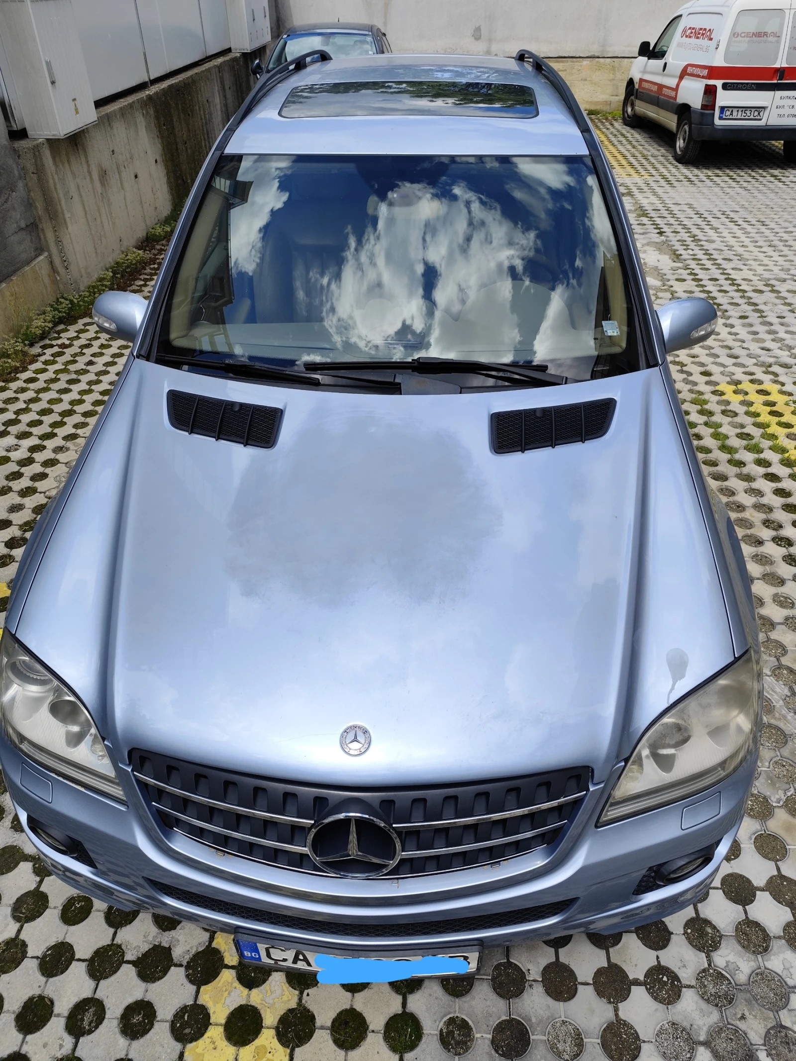 Mercedes-Benz ML 320 4MATIC, снимка 7 - Автомобили и джипове - 54809375