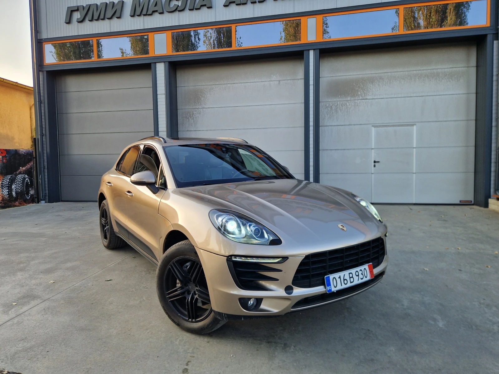Porsche Macan Лизинг/Бартер , снимка 3 - Автомобили и джипове - 56321666