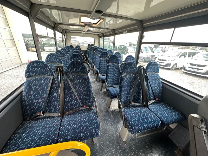 Iveco Daily Line 33 Седалки Климатик преден, снимка 13 - Бусове и автобуси - 45648663