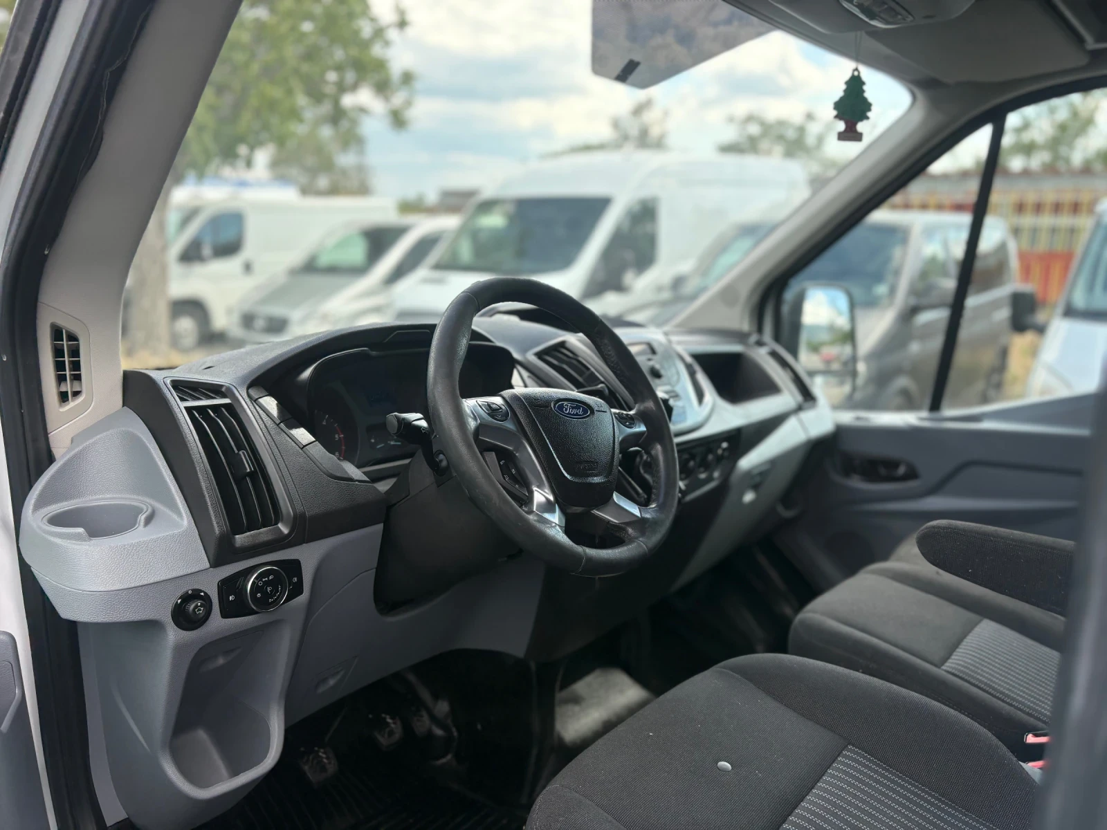 Ford Transit 169, 000км!!! 2 Странични врати! Климатик!, снимка 7 - Бусове и автобуси - 54961634