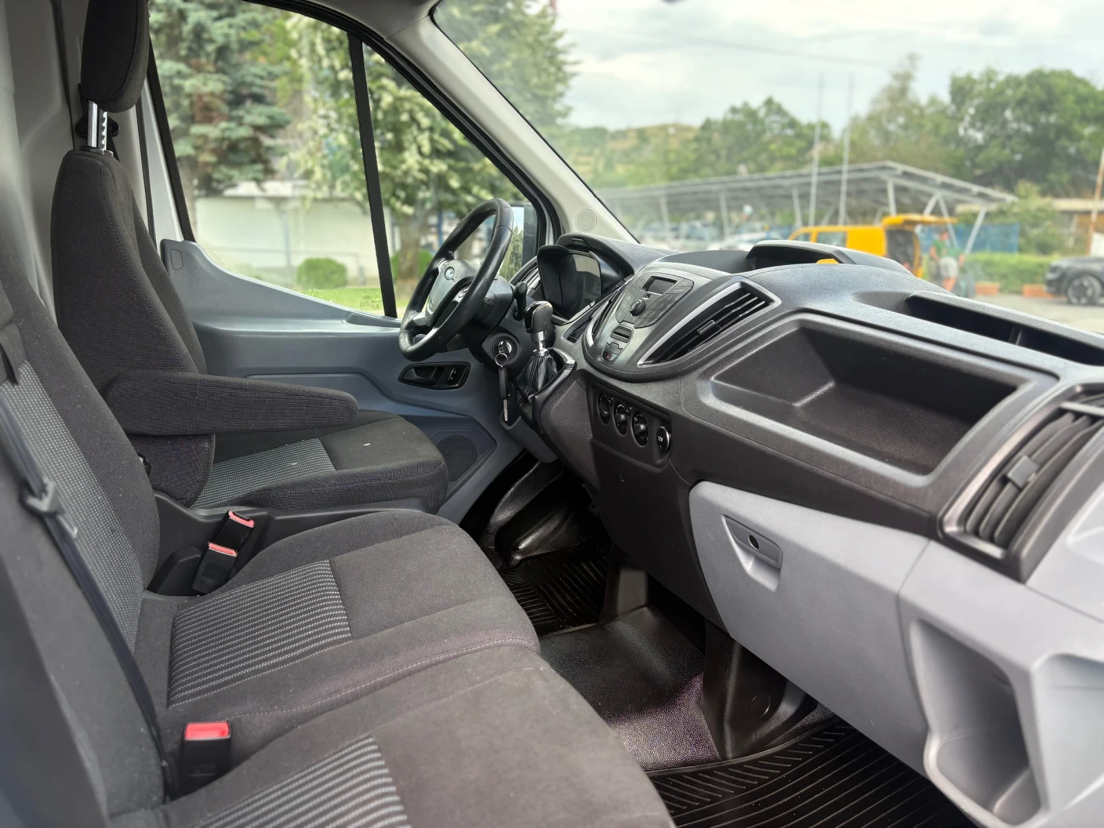 Ford Transit 169, 000км!!! 2 Странични врати! Климатик!, снимка 8 - Бусове и автобуси - 54961634