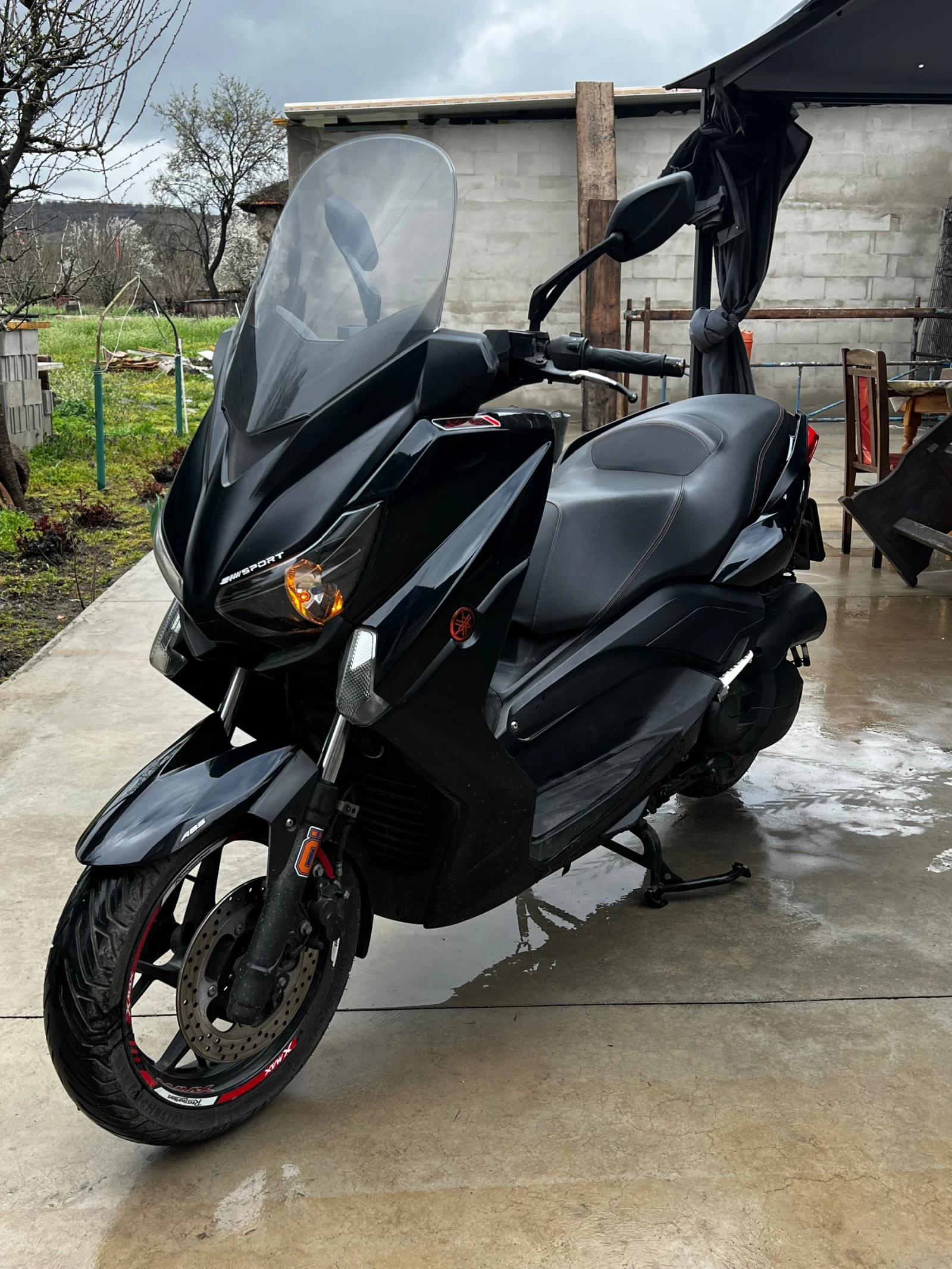 Yamaha X-max
