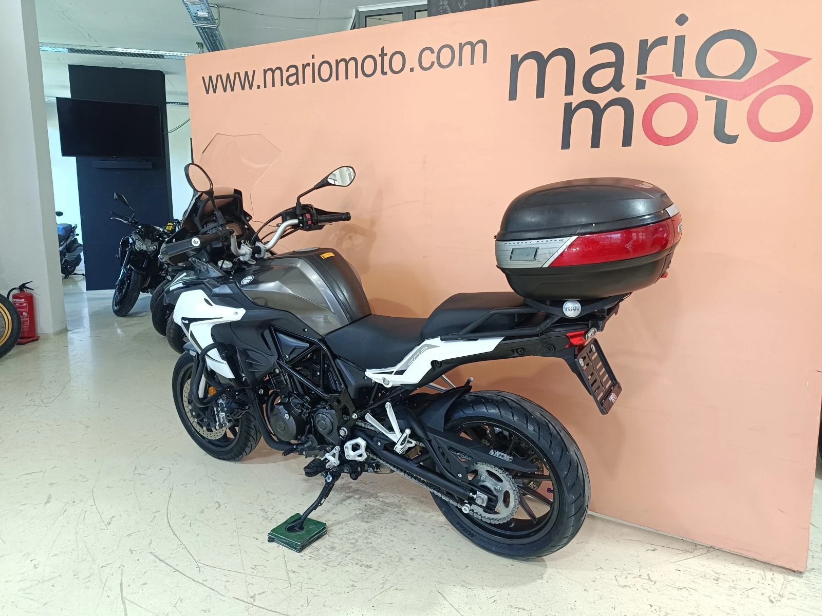 Benelli TRK 502, снимка 11 - Мотоциклети и мототехника - 54711209