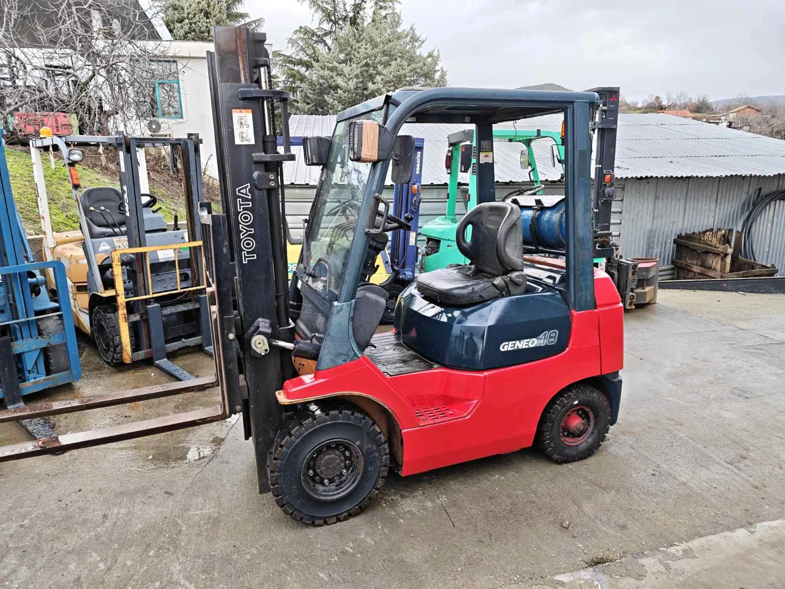 ������� Toyota ������� 1, 8 ���� | Mobile.bg � ����������� 9