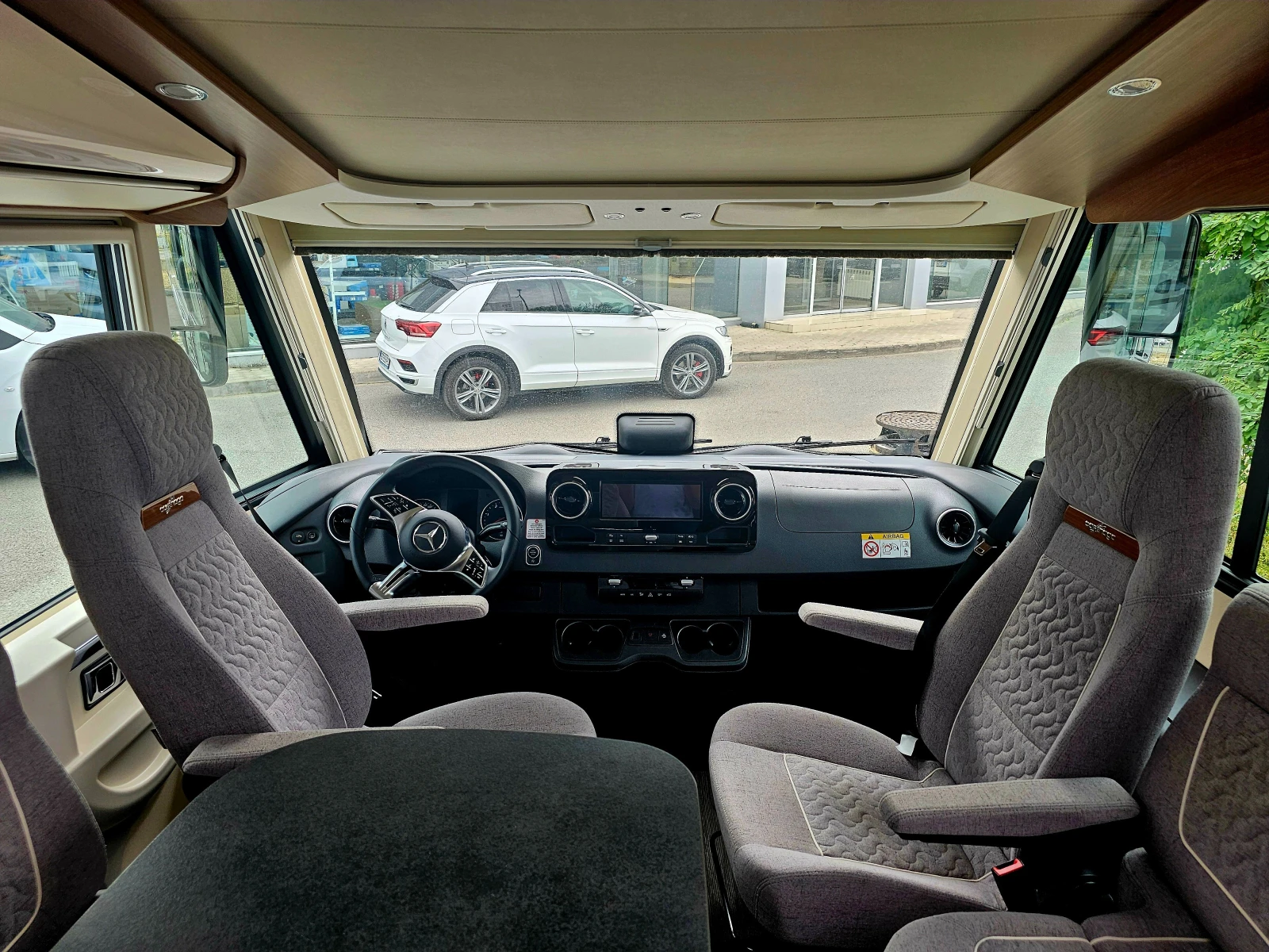  Carthago - 10000  C-tourer 145 RB- LE  Mercedes | Mobile.bg   1