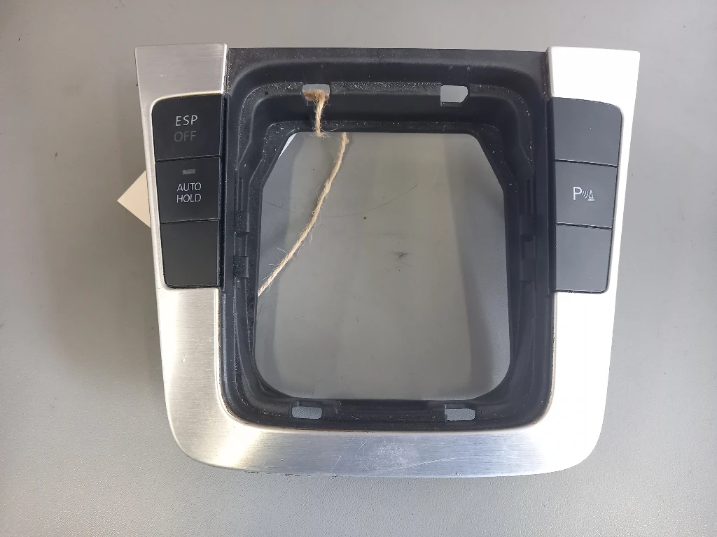 ������ ����� ��������� ���� ���������� ����� �6 (�) | Mobile.bg � ����������� 1