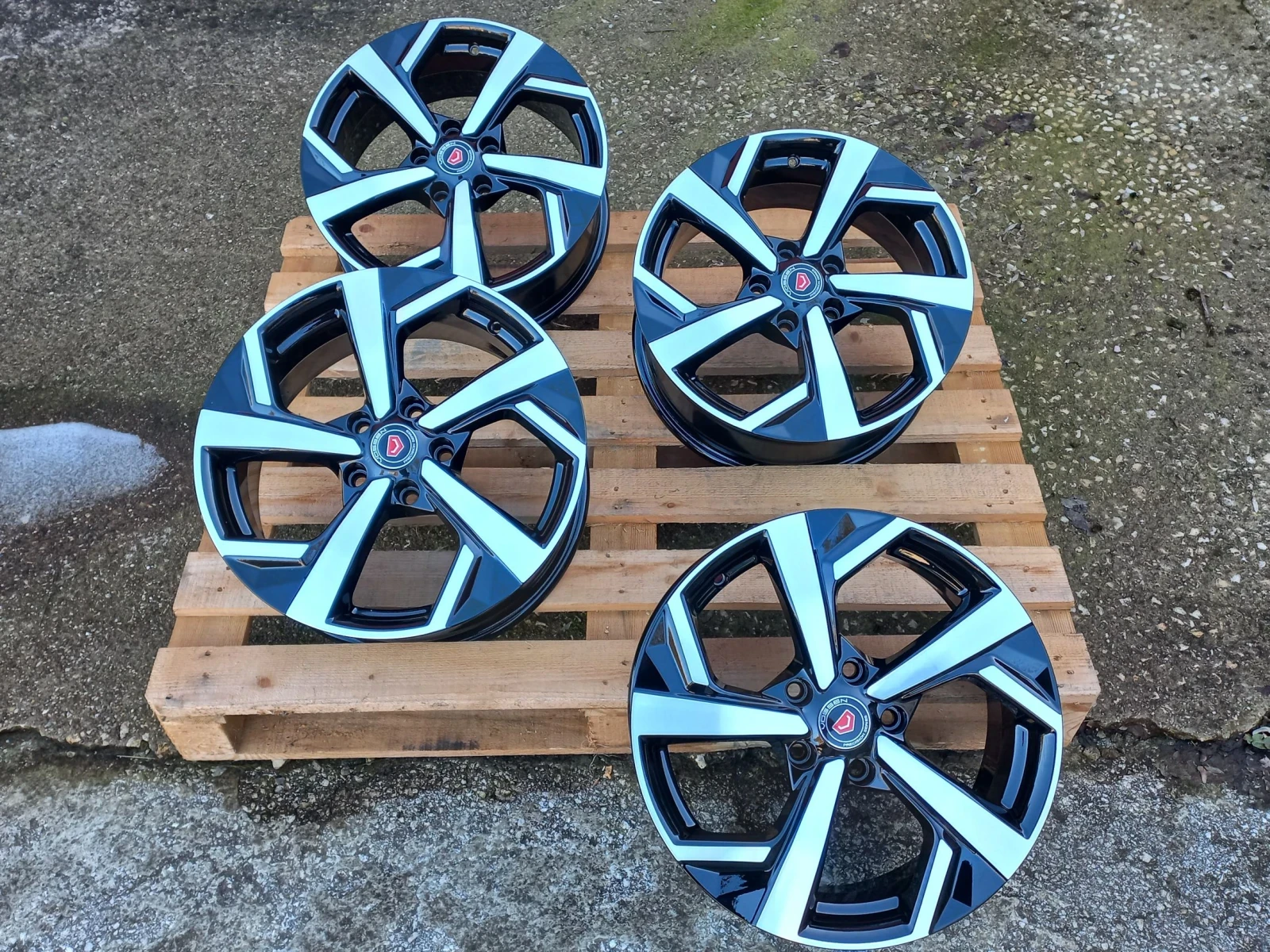 Джанти за Hyundai, снимка 4 - Гуми и джанти - 56321546