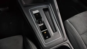VW Golf 2.0 TDI Prestige | HUD | Адаптивен круиз | Масаж, снимка 8
