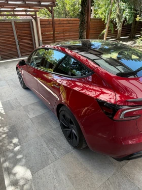 Tesla Model 3 Performance, снимка 3