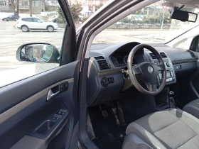 VW Touran 1.9-D-105Кс-КЛИМАТРОНИК, снимка 10