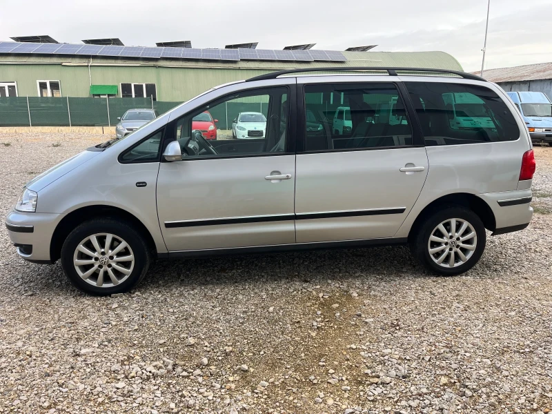 VW Sharan 2.0i реални 166хил км, снимка 4 - Автомобили и джипове - 47276685