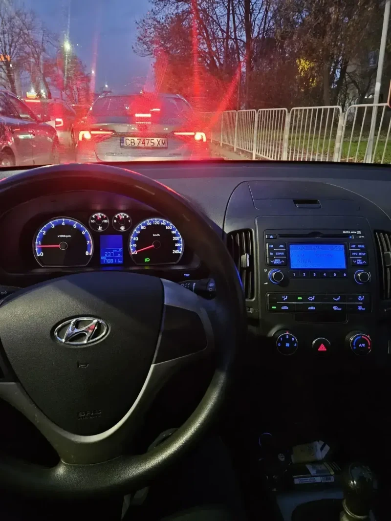 Hyundai I30, снимка 8 - Автомобили и джипове - 52440347