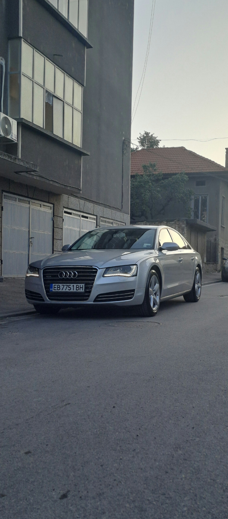 Audi A8, снимка 1 - Автомобили и джипове - 46351917