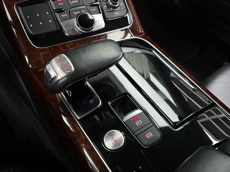 Audi A8 3.0 TDI Quattro, снимка 9 - Автомобили и джипове - 54564920