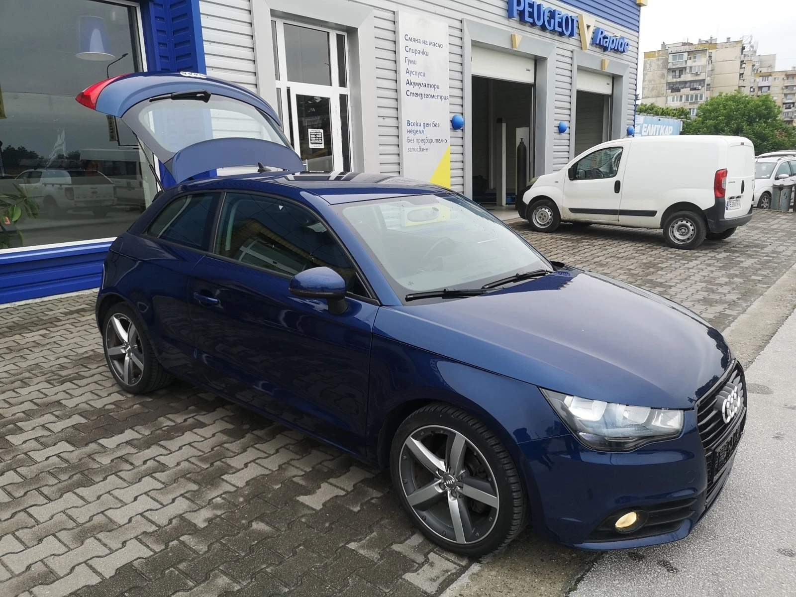 Audi A1 1.6 TDI NAVI  - изображение 8