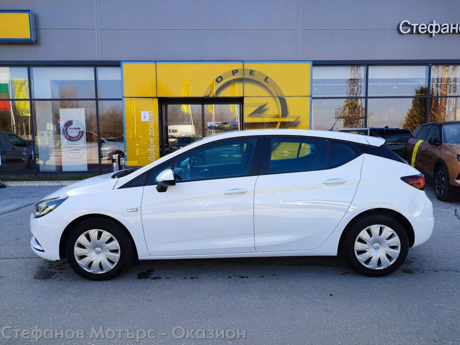 Opel Astra Enjoy 1.4 Turbo (125hp) MT6 - изображение 4