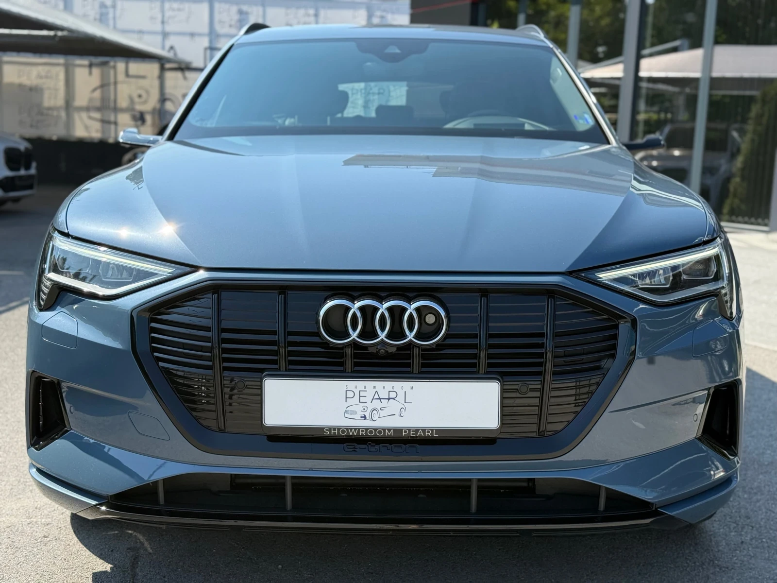 Audi E-Tron 55 quattro S-line PANO B&O 360 Matrix Memory  - изображение 2