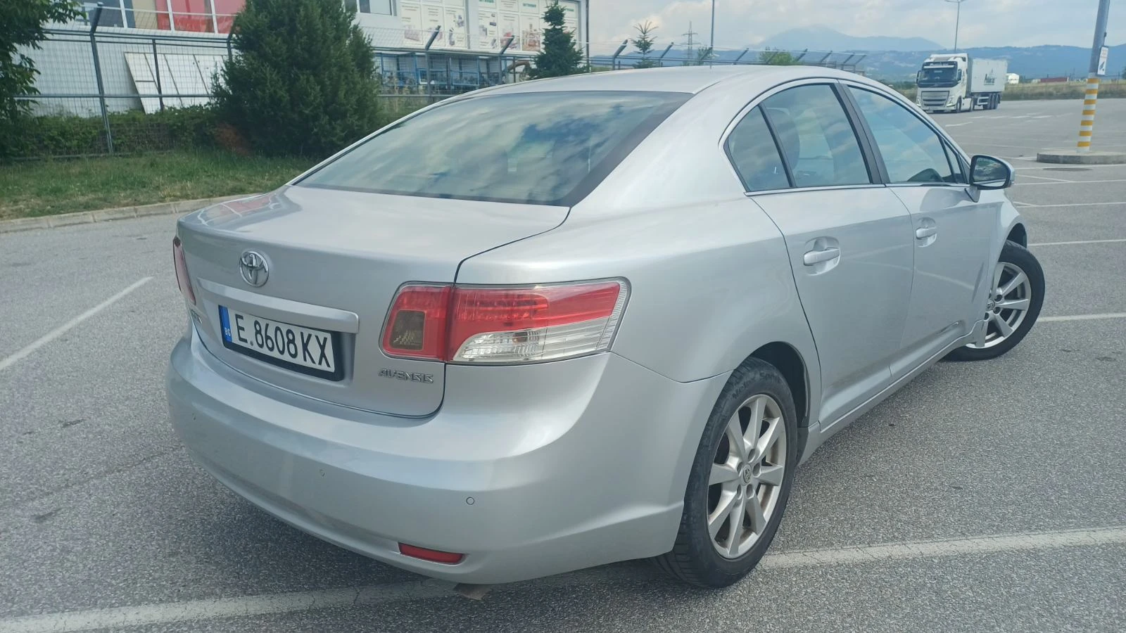 Toyota Avensis, снимка 3 - Автомобили и джипове - 55086677