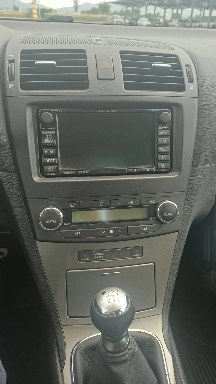 Toyota Avensis, снимка 6 - Автомобили и джипове - 55086677