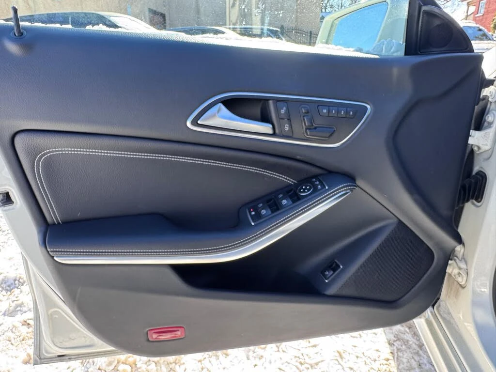 Mercedes-Benz CLA 250 CLA 250* 4MATIC* ����������* (���� �� ��) | Mobile.bg � ����������� 12