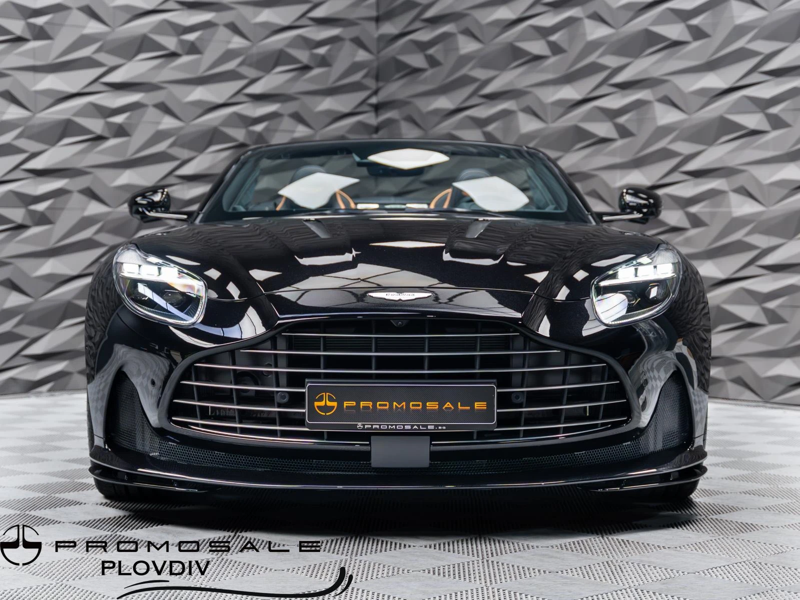 Aston Martin Други DB12 Volante* B&W* 360* Обдухв - изображение 2