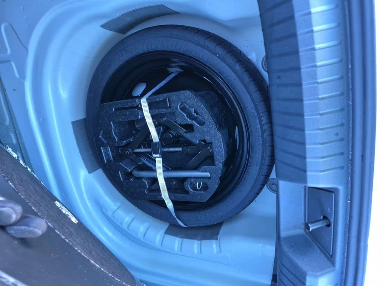 VW Jetta COMFORTLINE  CARFAX | Mobile.bg � ����������� 14