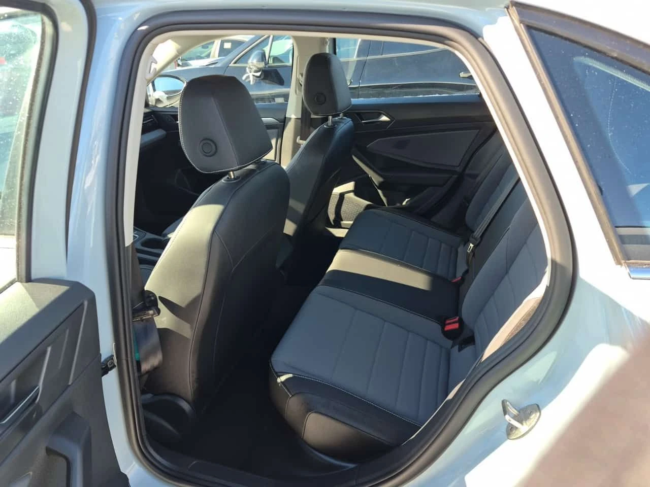 VW Jetta COMFORTLINE  CARFAX | Mobile.bg � ����������� 12