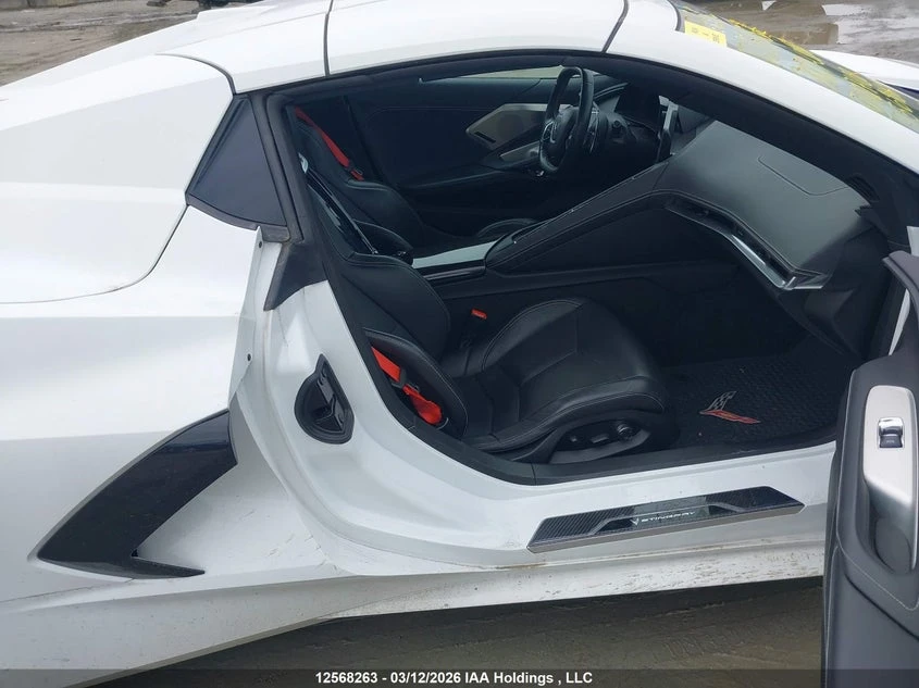 Chevrolet Corvette 6.2l Stingray 2Lt, снимка 5 - Автомобили и джипове - 53919207