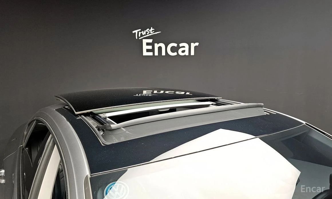 VW Arteon 2.0TDI Prestige* Sunroof* NAVI* Подгрев* Обдухване, снимка 17 - Автомобили и джипове - 54071639