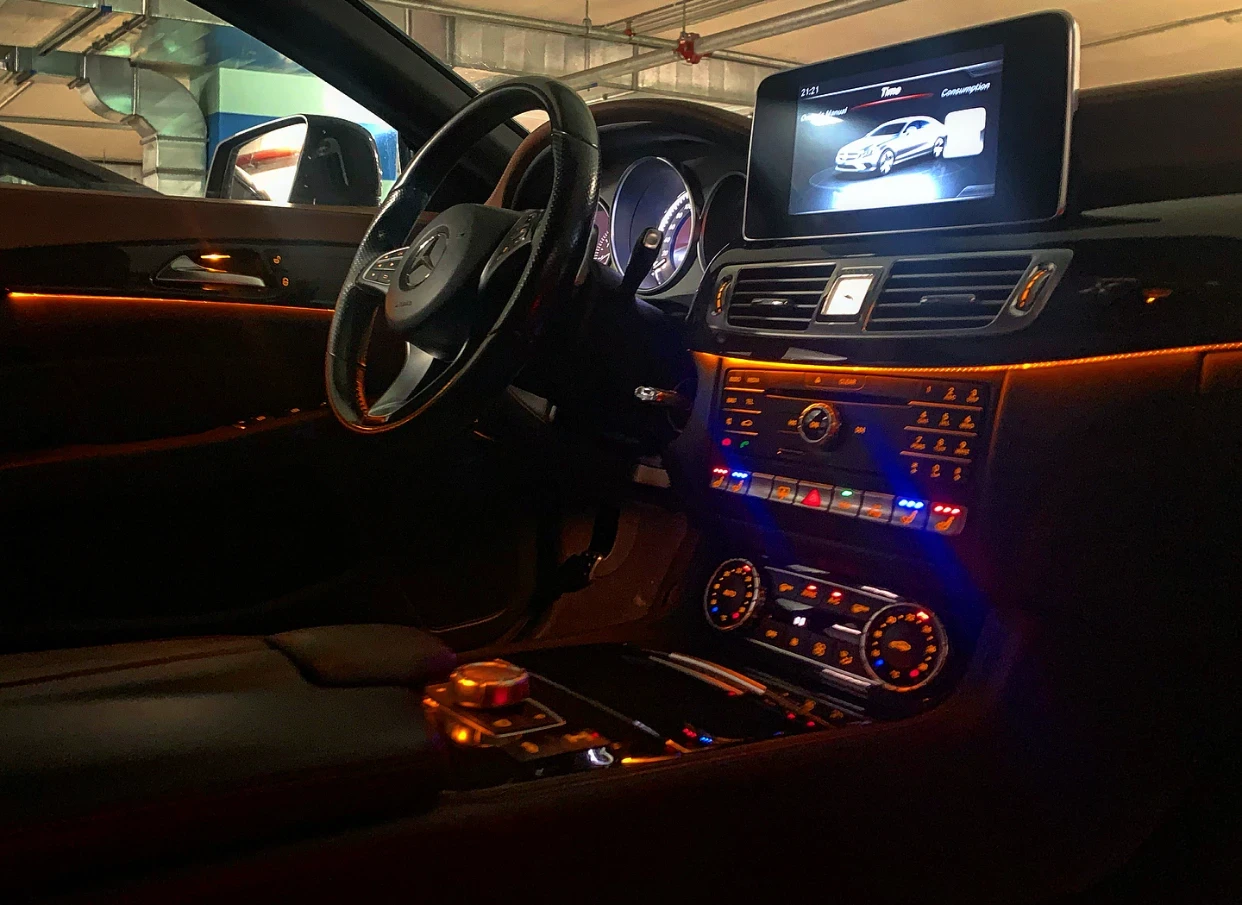 Mercedes-Benz CLS 350 CDI 4Matic Обдухване Facelift Multibeam, снимка 11 - Автомобили и джипове - 54113351