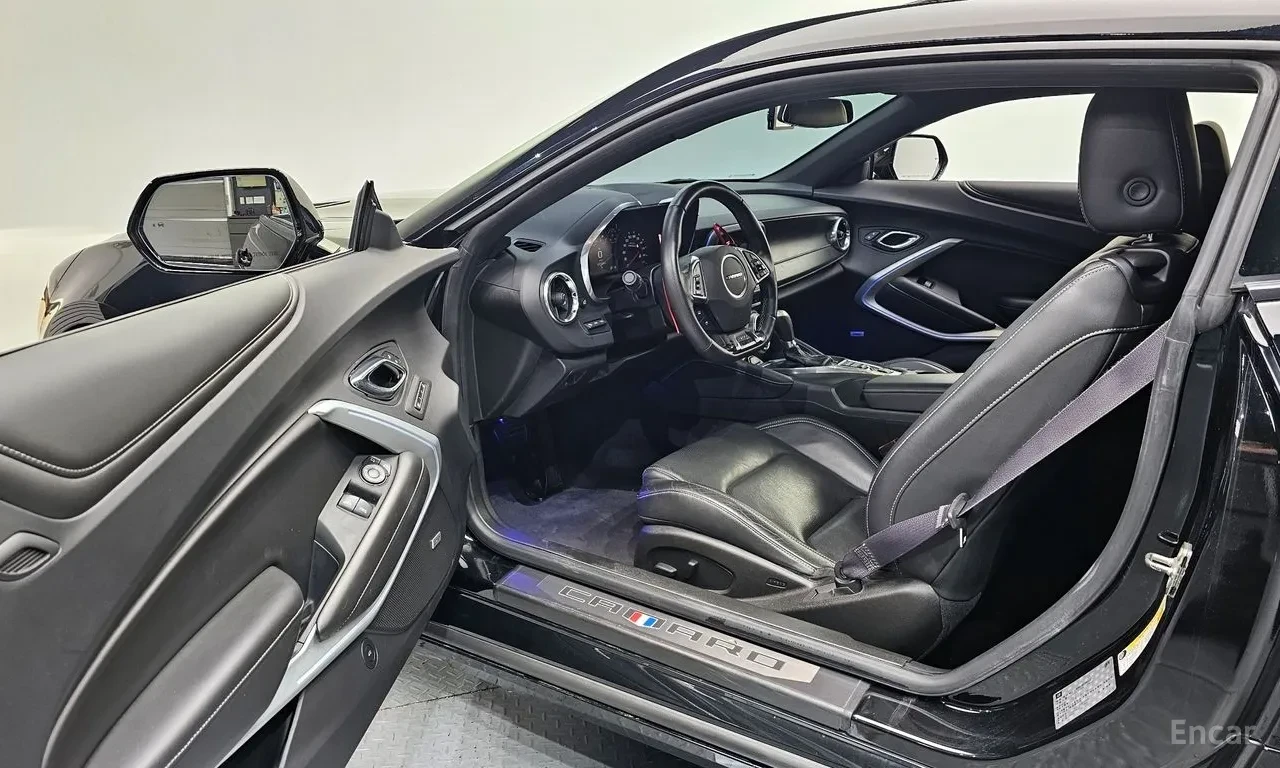 Chevrolet Camaro SS 6.2 V8* Back cam* Шибидах* Обдухване* Подгрев* , снимка 9 - Автомобили и джипове - 54712569