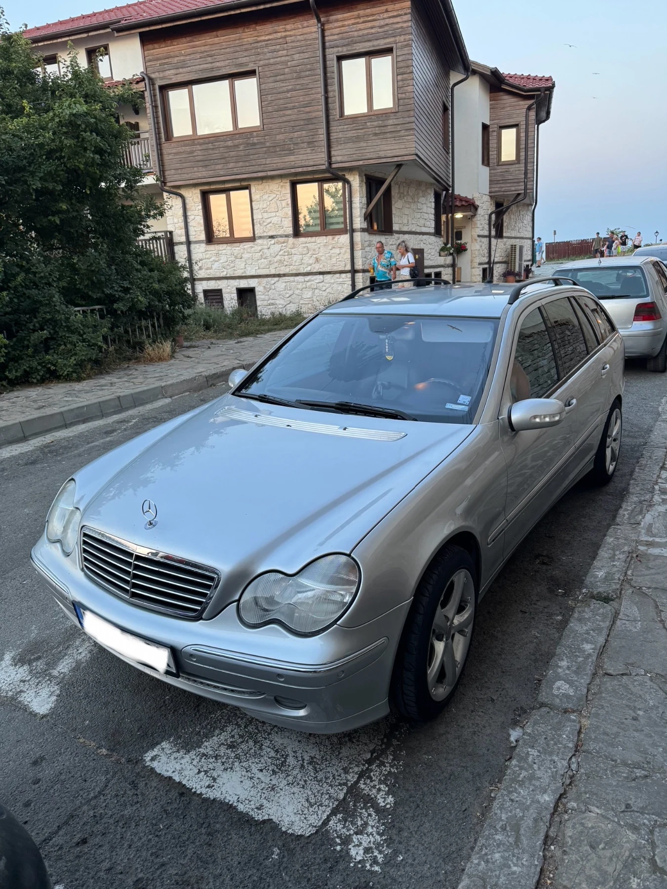 Mercedes-Benz C 270, снимка 4 - Автомобили и джипове - 54742326