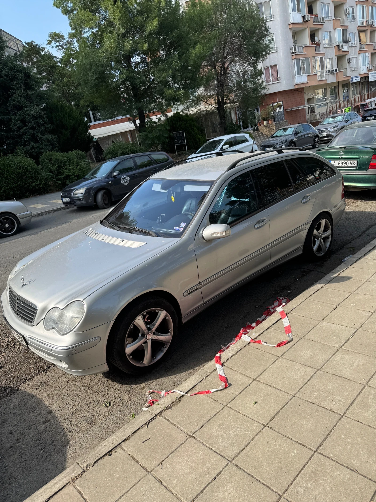 Mercedes-Benz C 270, снимка 3 - Автомобили и джипове - 54742326