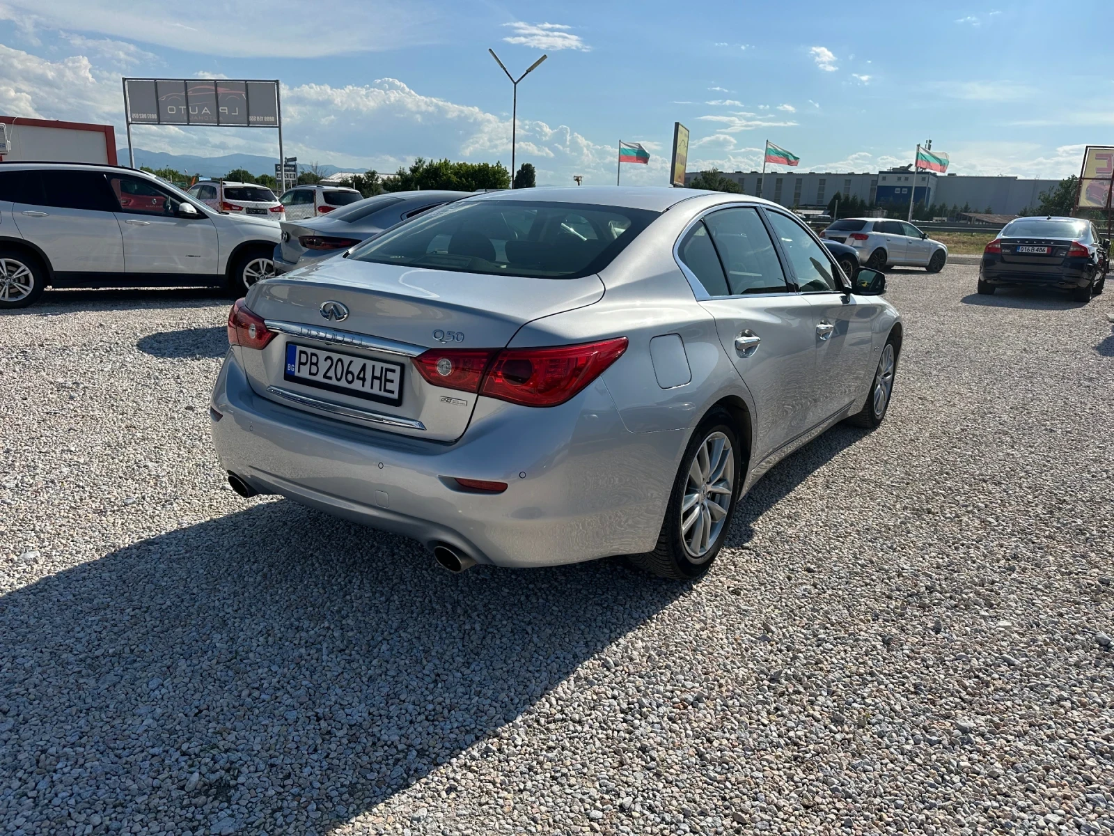 Infiniti Q50, снимка 7 - Автомобили и джипове - 54753144