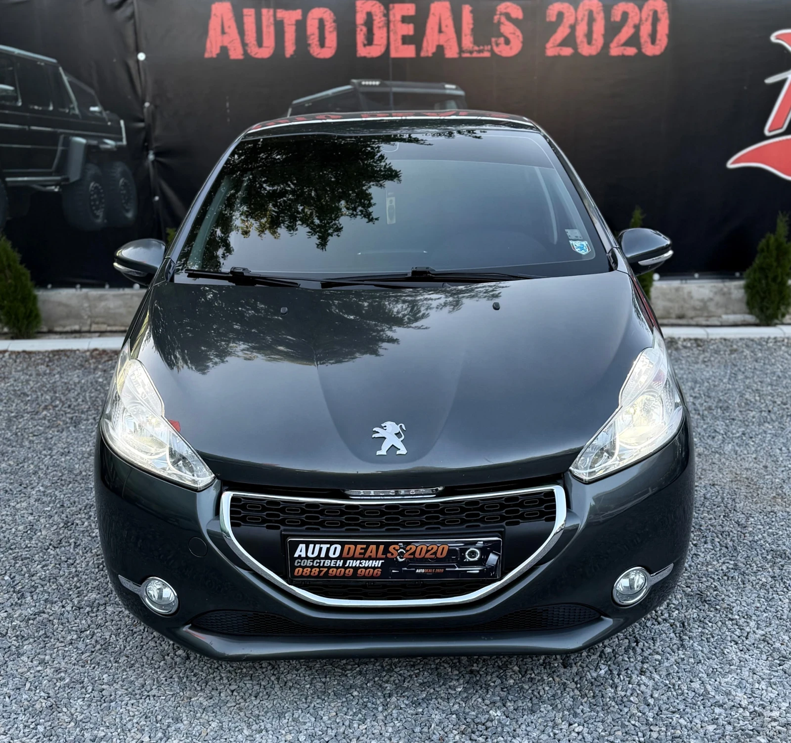 Peugeot 208 1.4HDI| NAVI| LED| TOP| СОБСТВЕН ЛИЗИНГ, снимка 3 - Автомобили и джипове - 54783203