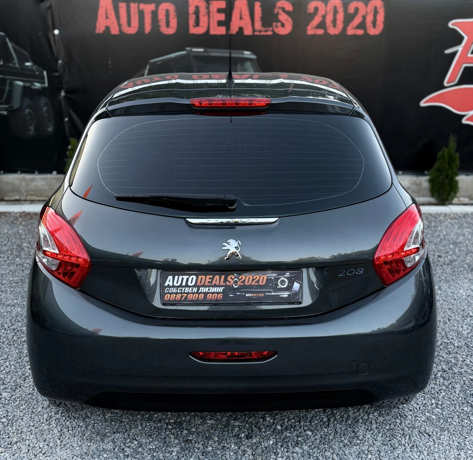 Peugeot 208 1.4HDI| NAVI| LED| TOP| СОБСТВЕН ЛИЗИНГ, снимка 7 - Автомобили и джипове - 54783203