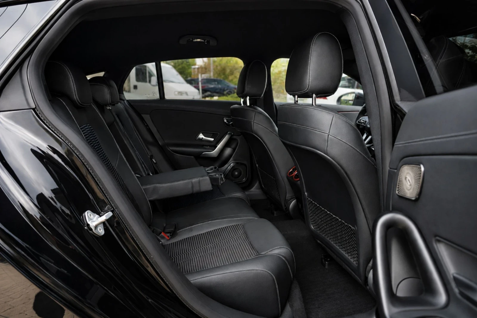 Mercedes-Benz CLA 220 220d Limited Edition 245hp 8G| AMBIENT| LED| CAMER | Mobile.bg � ����������� 12