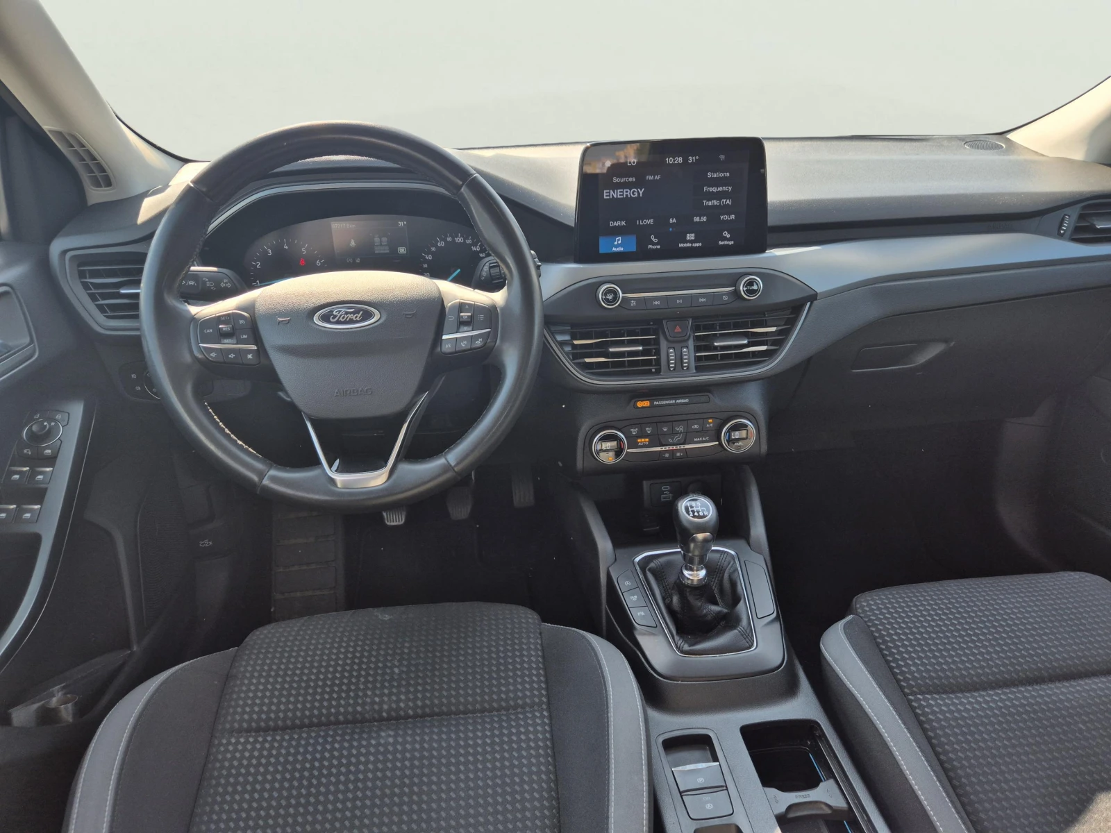 Ford Focus 1.0 EcoBoost, снимка 11 - Автомобили и джипове - 55579715