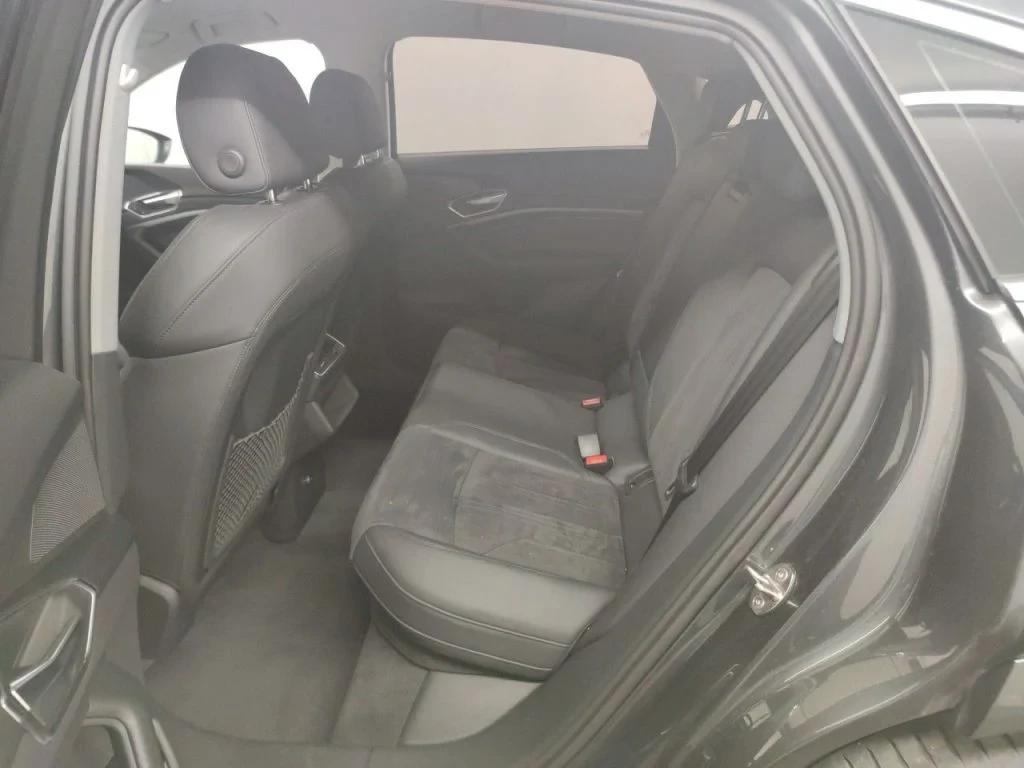 Audi E-Tron 55 Sportback Quattro S-Line, снимка 6 - Автомобили и джипове - 56085568