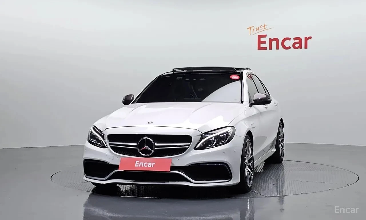 Mercedes-Benz C 63 AMG * CARBON* AMG PERFORMANCE EXHAUST* ФИКСИРАНА ЦЕНА*, снимка 3 - Автомобили и джипове - 56130998