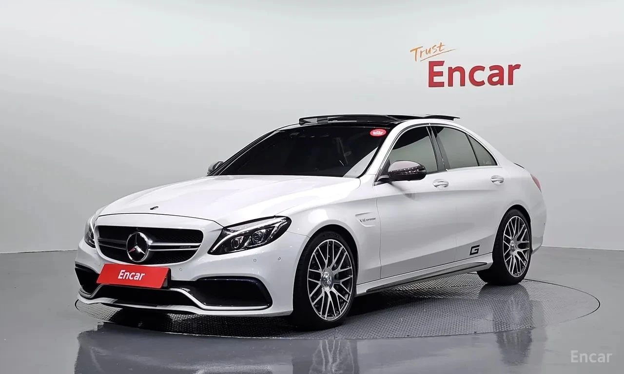 Mercedes-Benz C 63 AMG * CARBON* AMG PERFORMANCE EXHAUST* ФИКСИРАНА ЦЕНА*