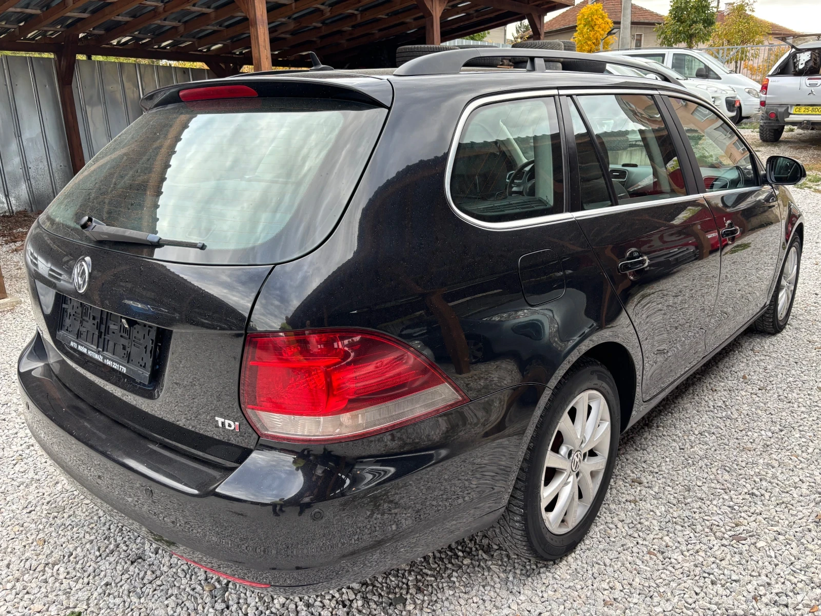 VW Golf 6 1.6 TDI ПАНОРАМА, снимка 4 - Автомобили и джипове - 56453768