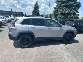 Jeep Cherokee * Trailhawk Elite * CARFAX * ОПЦИЯ ЗА ФИНАНСИРАНЕ, снимка 3