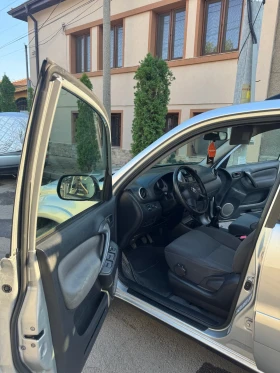 Toyota Rav4 | Mobile.bg    10