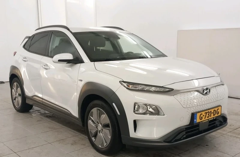 Hyundai Kona Голямата батерия 64kWh термопомпа, снимка 3 - Автомобили и джипове - 49143661