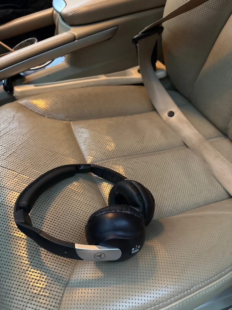 Mercedes-Benz GL 550, снимка 9 - Автомобили и джипове - 52007702