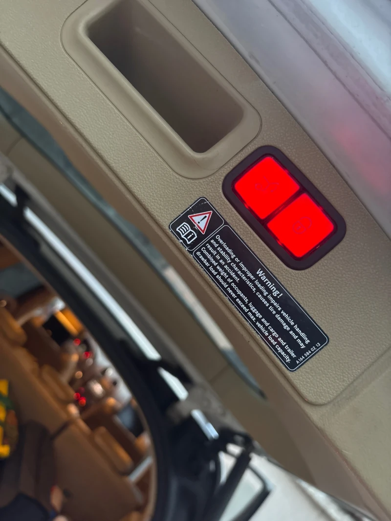 Mercedes-Benz GL 550, снимка 8 - Автомобили и джипове - 52007702