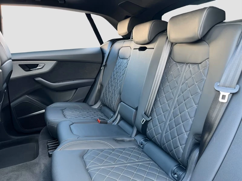 Audi SQ8  4.0 TFSI quattro/ FACELIFT/ PANO/ CAMERA/ HUD/ , снимка 15 - Автомобили и джипове - 52248779