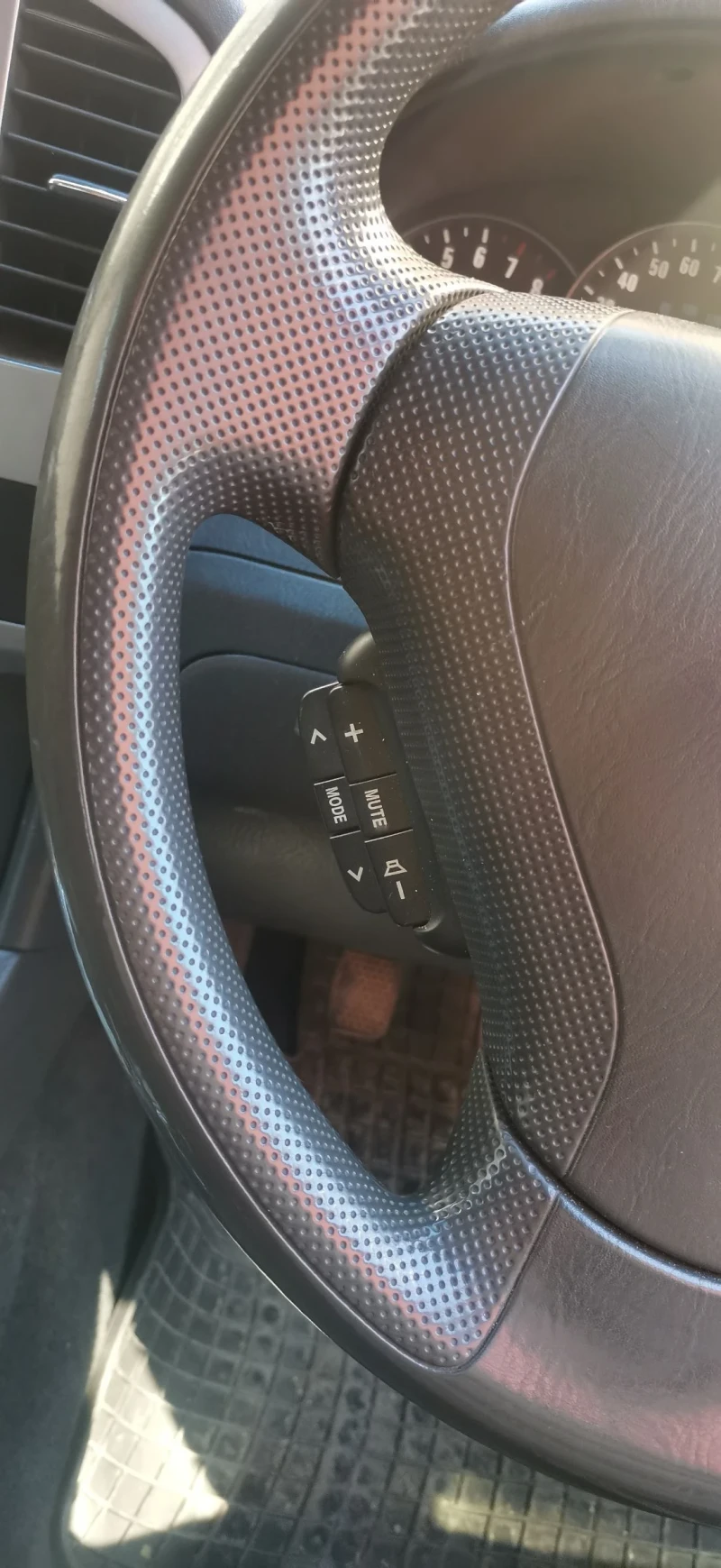 Suzuki Grand vitara 2.0 бензин/газ, снимка 6 - Автомобили и джипове - 52773630