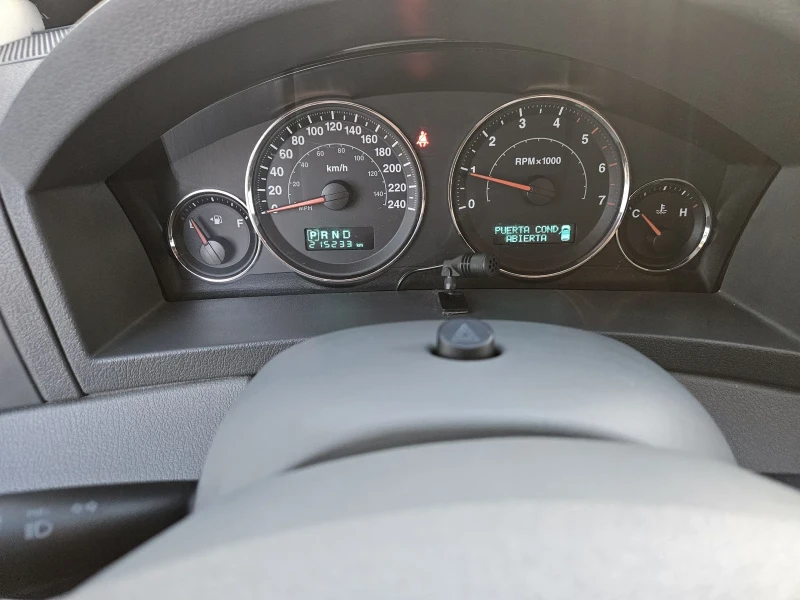 Jeep Grand cherokee 3.0 CRD 4X4, снимка 12 - Автомобили и джипове - 52832464